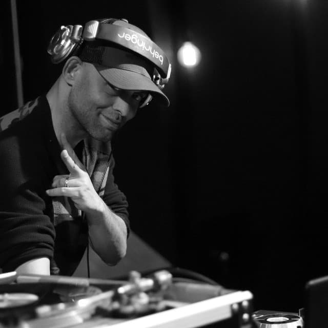 DJ Sinjin