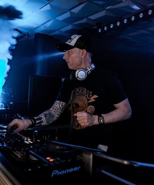 DJ Wag