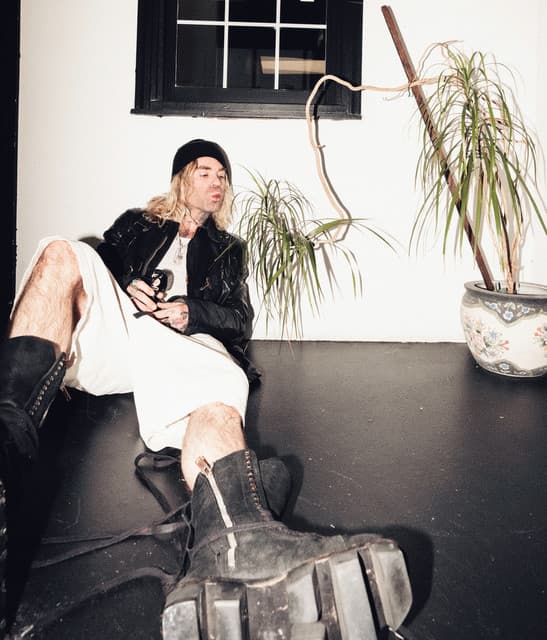 MOD SUN