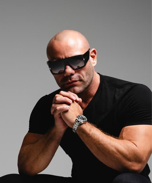 M0B