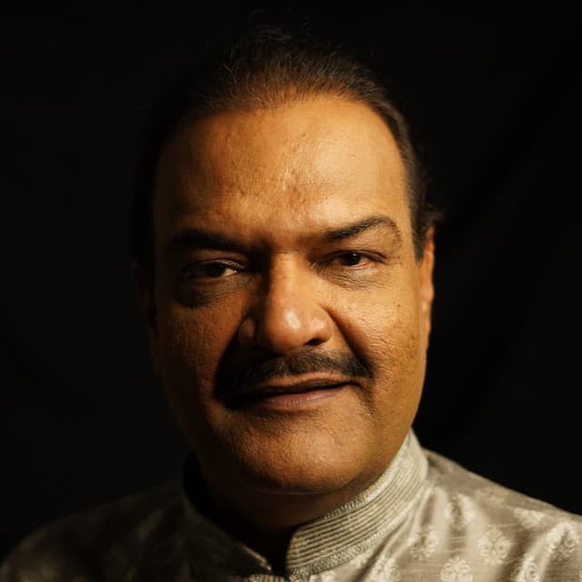 Shailendra Bharti