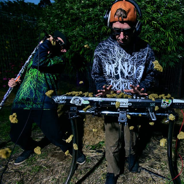 Mendo Dope