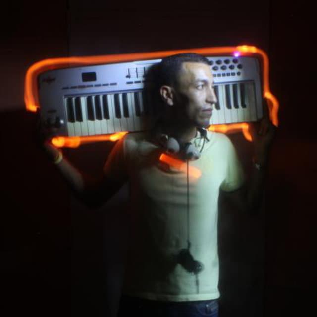 Dj U-Cef