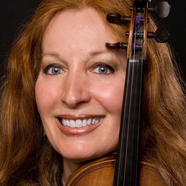 Elmira Darvarova