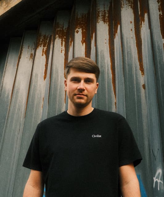 Toby Simpson