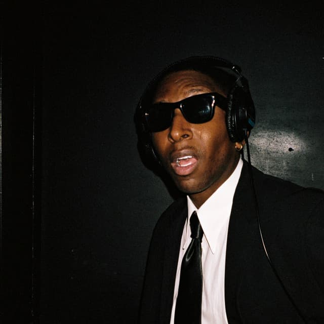Samm Henshaw