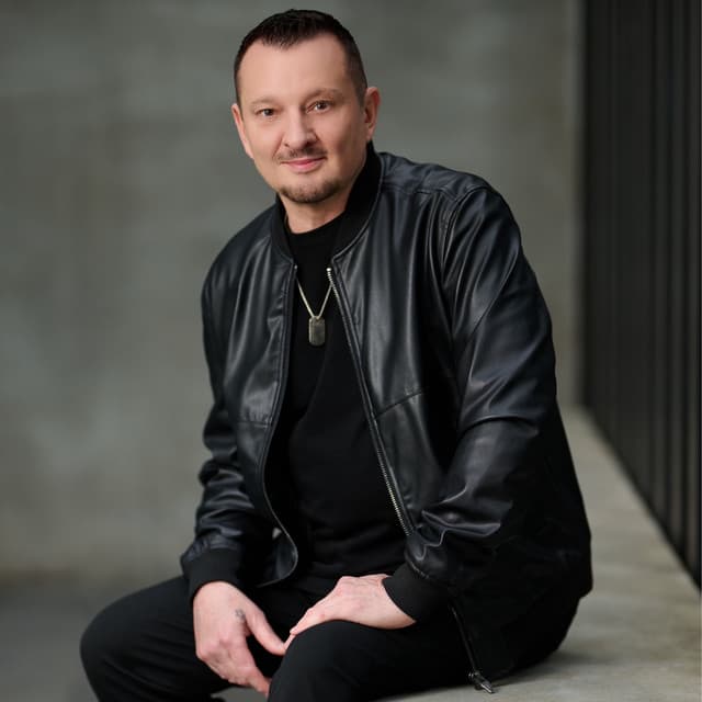 Mark James
