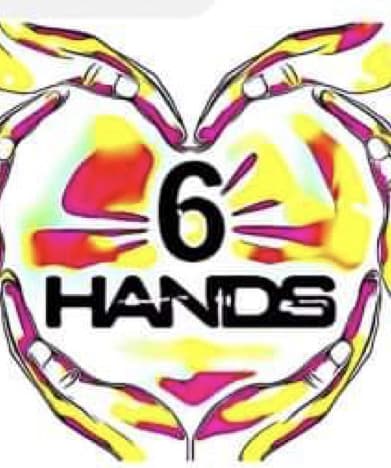 6 Hands