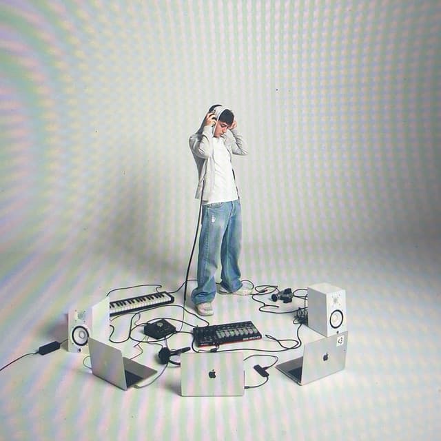 Dünya - southstar version cover art