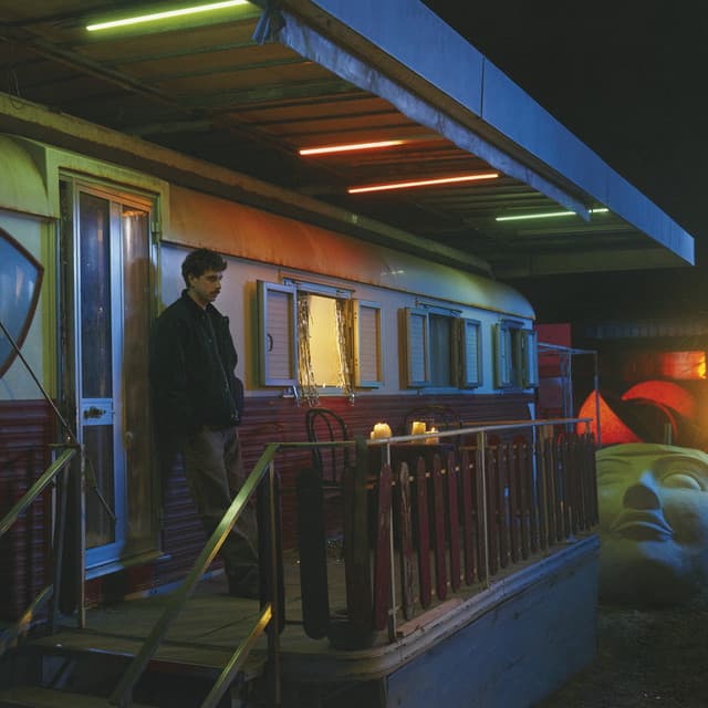 Due Estranei (feat. Fulminacci) cover art