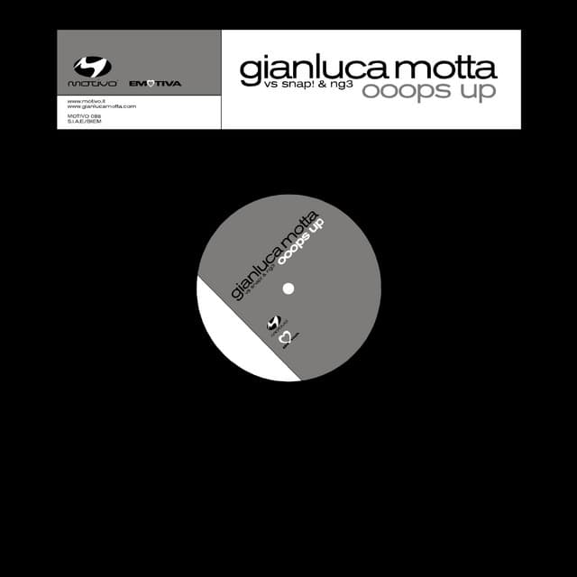 Ooops Up - Minimal Chic Cut cover art