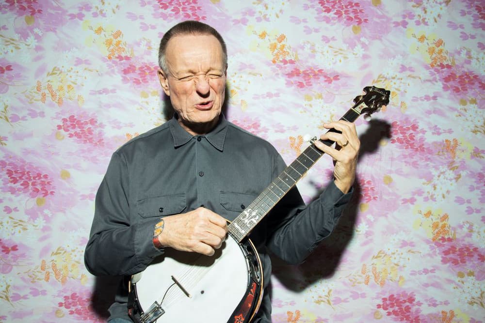Danny Barnes